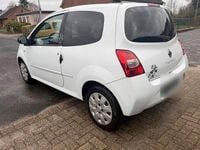 Gebraucht Renault Twingo Authentique 75 PS (55 kW) 2009 Weiß Kleinwagen