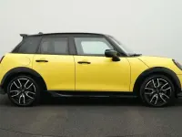 Gebraucht Mini John Cooper Works 204 PS (150 kW) 2025 Gelb Kleinwagen