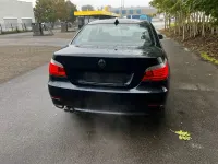 Second-hand BMW 523 190 CP (139 kW) 2008 Albastru Berlinǎ
