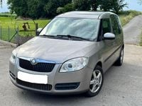 Gebraucht Skoda Roomster 75 PS (55 kW) 2009 Gold Van / Kleinbus