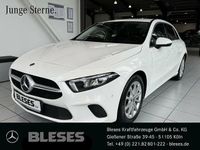 Gebraucht Mercedes A200 Progressive 163 PS (119 kW) 2018 Unilack polarweiß Limousine