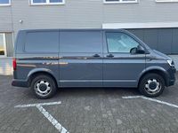 Gebraucht VW Transporter 204 PS (150 kW) 2018 Grau Van