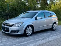 Gebraucht Opel Astra Edition 120 PS (88 kW) 2007 Silber Kombi
