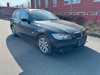 Gebraucht BMW 318 Advantage 143 PS (105 kW) 2008 Schwarz Kombi