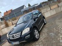 Gebraucht Mercedes ML350 2010 Schwarz SUV