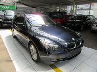 Gebraucht BMW 525 Sport Line 197 PS (144 kW) 2007 Blau metallic Kombi