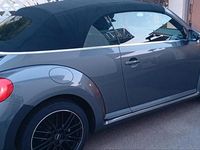 Gebraucht VW Beetle 105 PS (77 kW) 2012 Grau Kleinwagen