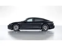 Gebraucht Porsche Taycan 500 kW (680 PS) 2023 Tiefschwarzmetallic (metallic) Limousine