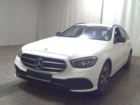 Gebraucht Mercedes E300 Avantgarde 306 PS (225 kW) 2022 Weiss Limousine