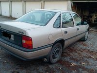 Gebraucht Opel Vectra 116 PS (85 kW) 1990 Beige Kleinwagen