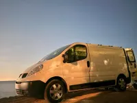 Gebraucht Renault Trafic 114 PS (83 kW) 2011 Weiß Van / Kleinbus