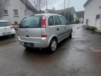 Second-hand Opel Corsa 90 CP (66 kW) 2004 Gri Hatchback
