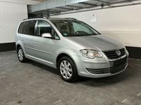 gebraucht VW Touran 1.6 United XENON~NAVI~7SITZE~AHK~SHZ~