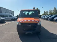 Gebraucht Mercedes Sprinter 114 PS (83 kW) 2022 Tieforange Van