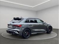 Neu Audi RS3 400 PS (294 kW) 2026 Grau (daytonagrau perleffekt) Limousine