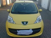 Gebraucht Peugeot 107 Filou 68 PS (50 kW) 2009 Gelb Kleinwagen