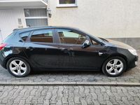 Gebraucht Opel Astra 180 PS (132 kW) 2012 Schwarz Limousine
