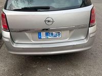 Gebraucht Opel Astra 105 PS (77 kW) 2004 Silber Kombi