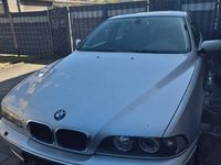 Gebraucht BMW 520 170 PS (125 kW) 2003 Silber Limousine