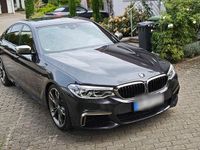 Gebraucht BMW M550 Shadowline 462 PS (339 kW) 2018 Grau Limousine