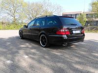 Gebraucht Mercedes E200 Elegance 184 PS (135 kW) 2007 Schwarz Limousine