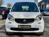 Gebraucht Smart ForTwo Electric Drive 60 kW (82 PS) 2018 Weiß Coupé