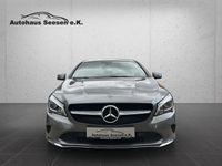 Gebraucht Mercedes CLA180 Shooting Brake 122 PS (89 kW) 2017 Grau Kombi