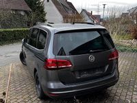 Gebraucht VW Sharan Highline 150 PS (110 kW) 2017 Grau Van / Kleinbus