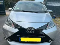 Gebraucht Toyota Aygo 69 PS (50 kW) 2017 Grau Kleinwagen