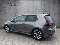 Gebraucht VW Golf VII R 300 PS (220 kW) 2016 Limestone grey (metallic) Kleinwagen