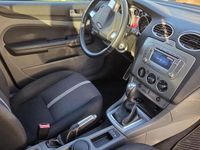 Second-hand Ford Focus Titanium 101 CP (74 kW) 2010 Negru Berlinǎ