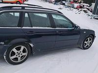 Gebraucht BMW 320 150 PS (110 kW) 2003 Blau Kombi