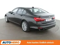 Gebraucht BMW 740 iPerformance 326 PS (239 kW) 2017 Braun Limousine