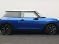 Gebraucht Mini Cooper S Favoured 204 PS (150 kW) 2025 Blau Kleinwagen