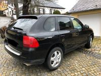 Second-hand Porsche Cayenne 250 CP (183 kW) 2005 Negru SUV