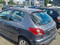 Gebraucht Peugeot 206+ 75 PS (55 kW) 2009 Grau Kleinwagen