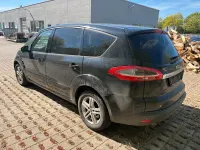 Gebraucht Ford S-MAX Trend 140 PS (102 kW) 2011 Schwarz Van / Kleinbus