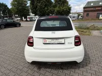 Gebraucht Fiat 500e Icon 86 kW (118 PS) 2022 Weiß Cabrio