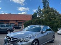 Gebraucht Mercedes E250 204 PS (150 kW) 2014 Silber Limousine