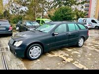 Gebraucht Mercedes C220 150 PS (110 kW) 2004 Schwarz Kombi