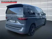 Gebraucht VW Multivan 204 PS (150 kW) 2022 Grau Van / Kleinbus
