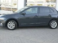 Gebraucht VW Polo Highline 95 PS (69 kW) 2019 Grau Kleinwagen