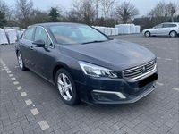 Gebraucht Peugeot 508 Allure 120 PS (88 kW) 2018 Schwarz Limousine
