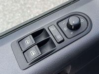 Gebraucht VW Caravelle Comfortline 179 PS (131 kW) 2011 Grau Van
