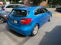Gebraucht Mercedes A200 156 PS (114 kW) 2012 Suedseeblau Kleinwagen