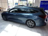 Gebraucht Ford Focus ST-Line X 125 PS (91 kW) 2024 Blau Limousine