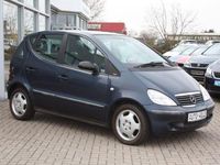 Gebraucht Mercedes A140 Classic 82 PS (60 kW) 2001 Blau Van / Kleinbus