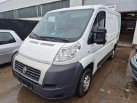 Gebraucht Fiat Ducato 101 PS (74 kW) 2011 Weiß Van