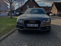 Gebraucht Audi A4 S-Line 190 PS (139 kW) 2015 Grau Kombi