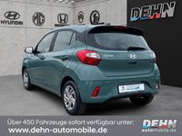 Gebraucht Hyundai i10 Select 63 PS (46 kW) 2025 Grün Kleinwagen